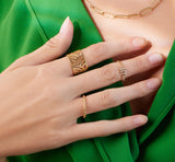 Engagement Band in 18k Yellow gold