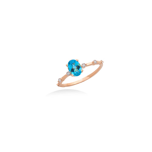 Diamond Ring in 18K Gold