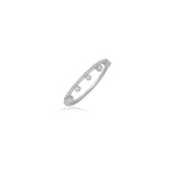 Five Stone Diamond Ring in 18K Gold